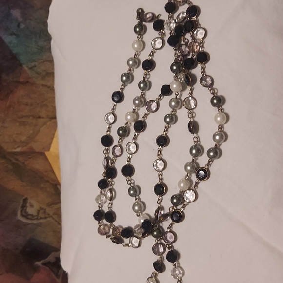 Premier Designs Necklace Faux Pearl Grey Black White Faceted Beads Silver Tone - Picture 3 of 4
